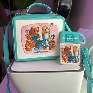 Retro lunchbox Disney Loungefly with wallet